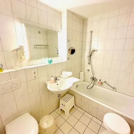 公寓 Direkt An Der Skipiste Und Bergbahn, 7 Betten, 2 Baeder