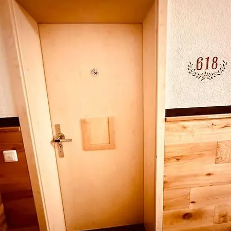 Direkt An Der Skipiste Und Bergbahn, 7 Betten, 2 Baeder 아파트 펠트베르크