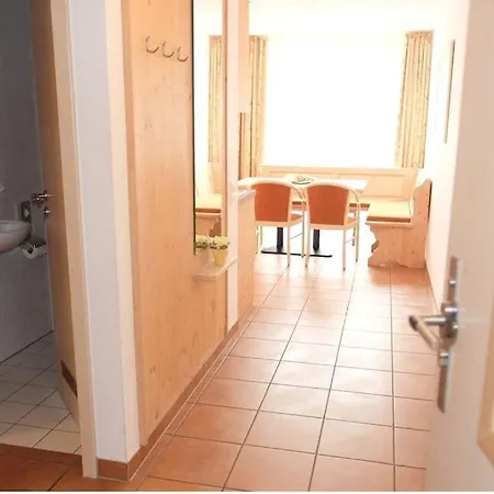 Direkt An Der Skipiste Und Bergbahn, 7 Betten, 2 Baeder Апартаменты Фельдберг