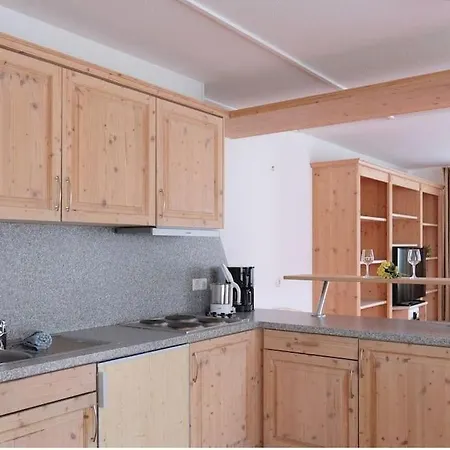 Direkt An Der Skipiste Und Bergbahn, 7 Betten, 2 Baeder Апартаменты *