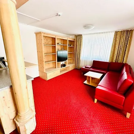 Direkt An Der Skipiste Und Bergbahn, 7 Betten, 2 Baeder * 费尔德伯格